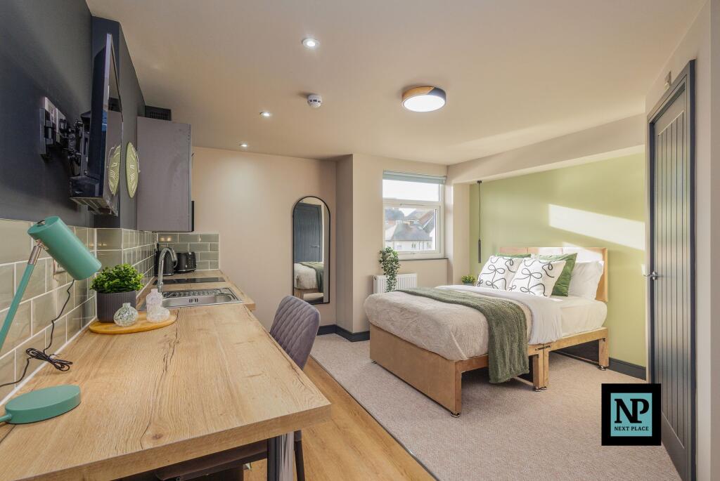 1 bed HMO for rent in Tamworth. From Next Place Property Agents Limited - Tamworth