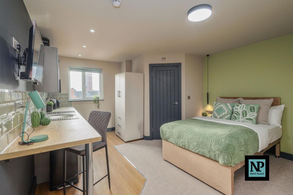1 bed HMO for rent in Tamworth. From Next Place Property Agents Limited - Tamworth
