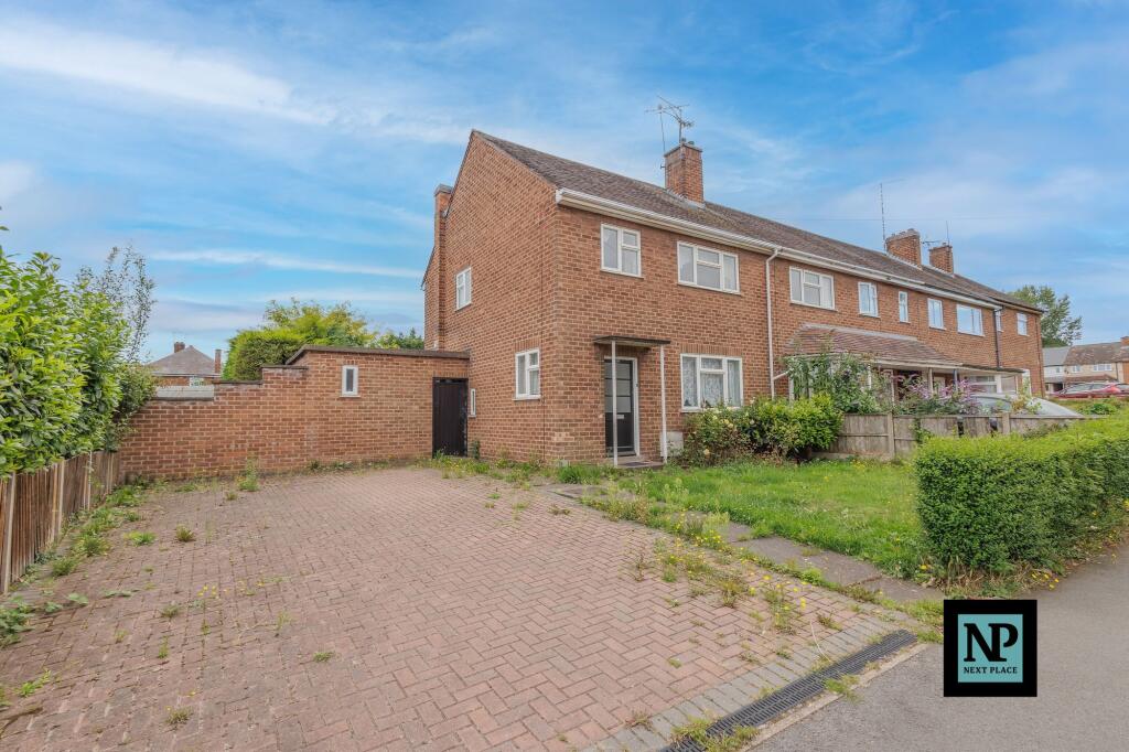 3 bed Semi Detached for rent in Nuneaton. From Next Place Property Agents Limited - Tamworth 3 bed Semi Detached for rent in Nuneaton. From Next Place Property Agents Limited - Tamworth