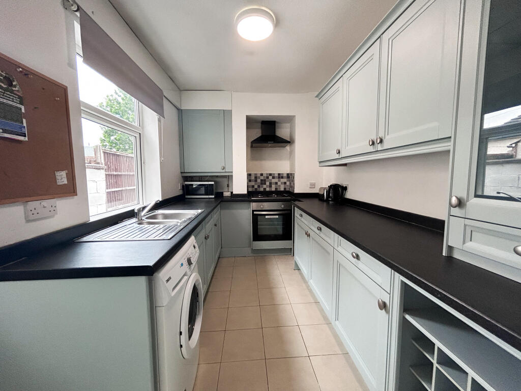 3 bed Mid Terraced House for rent in Mackworth. From Nicholas Humphreys - Derby 3 bed Mid Terraced House for rent in Mackworth. From Nicholas Humphreys - Derby