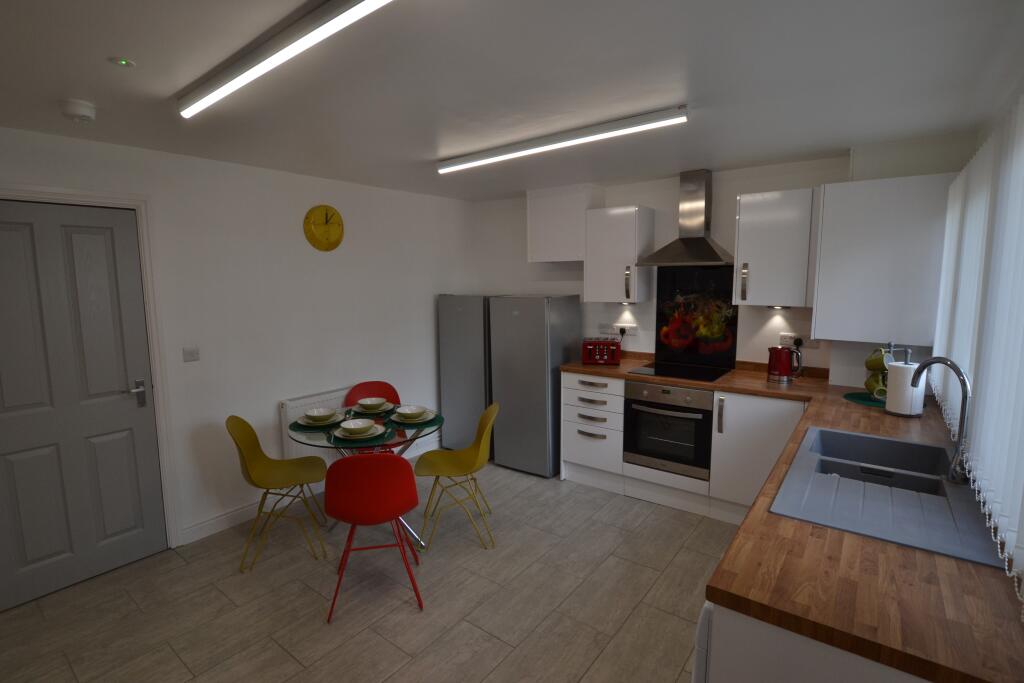 4 bed Town House for rent in Derby. From Nicholas Humphreys - Derby