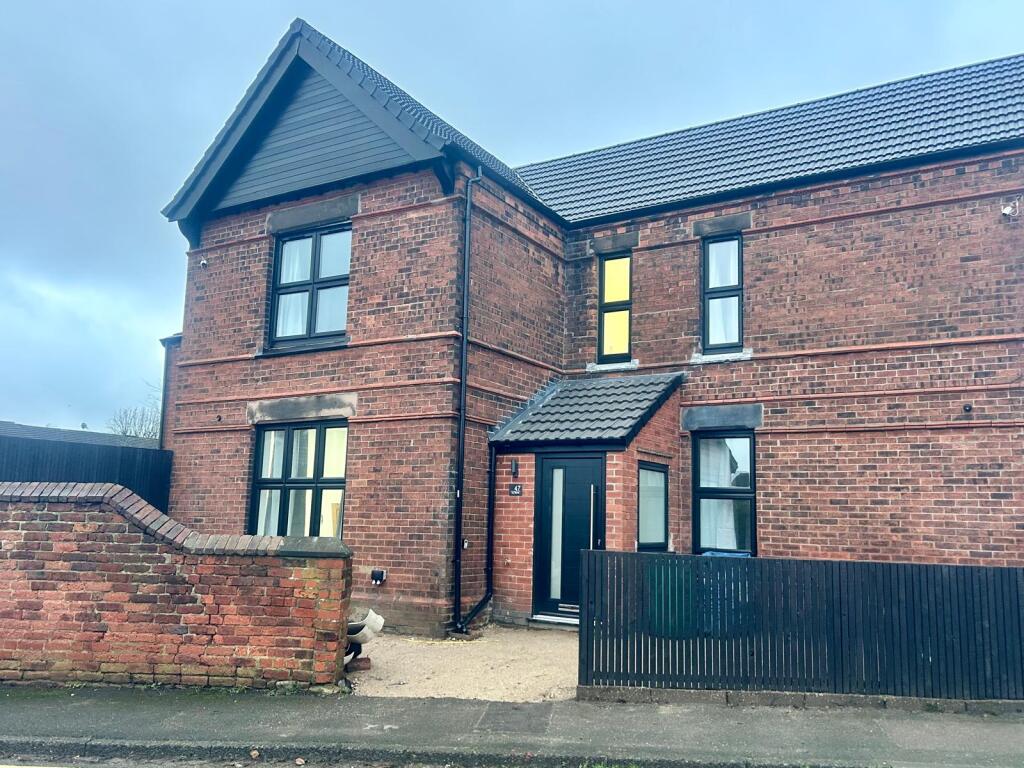 6 bed Detached for rent in Ripley. From Nicholas Humphreys - Derby 6 bed Detached for rent in Ripley. From Nicholas Humphreys - Derby