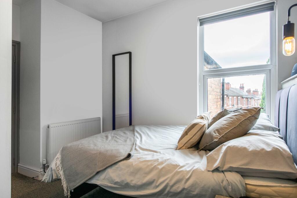 1 bed Mid Terraced House for rent in Derby. From Nicholas Humphreys - Derby