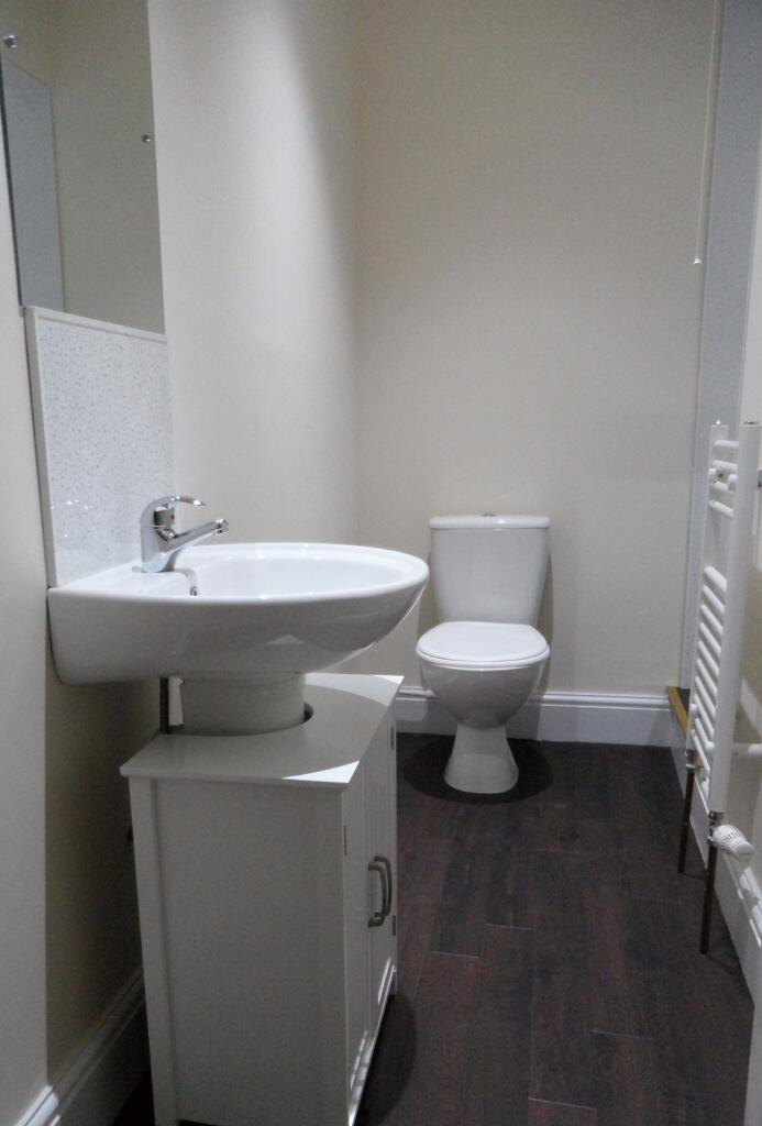 4 bed Mid Terraced House for rent in Mackworth. From Nicholas Humphreys - Derby