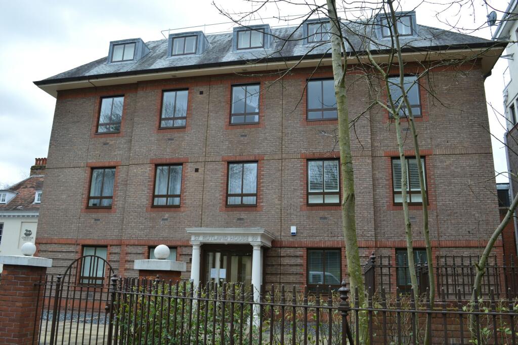1 bed 1st Floor Flat for rent in Langley Vale. From Nicholls Residential