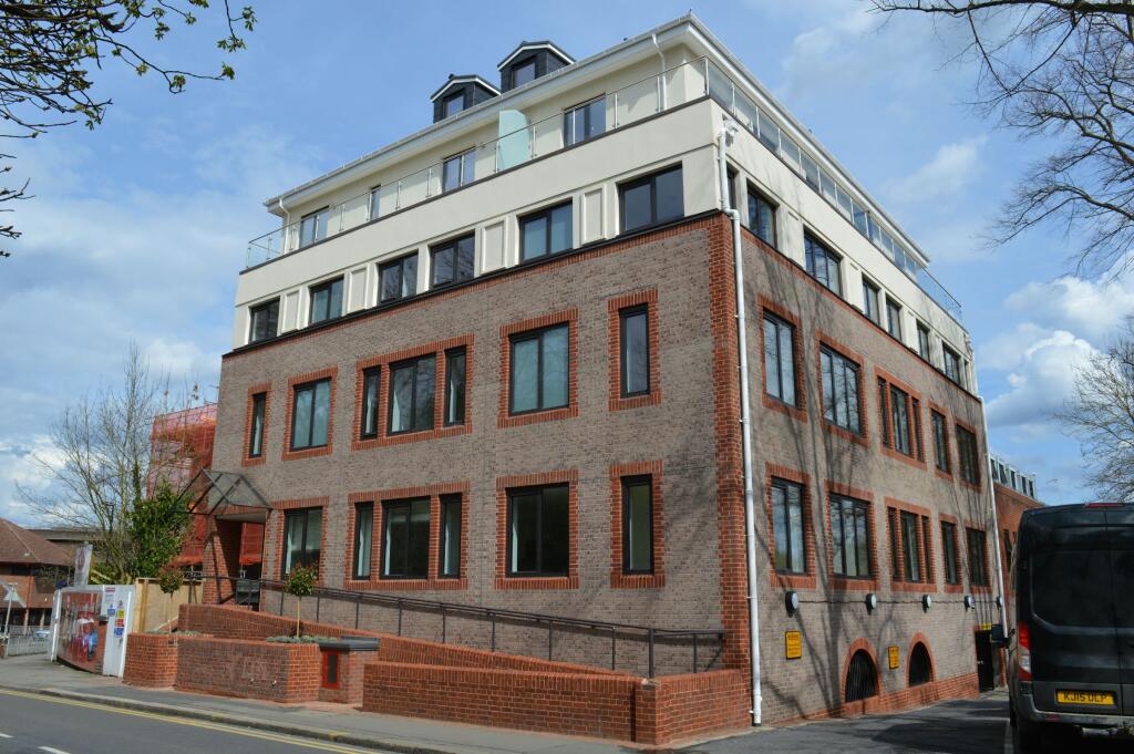 1 bed 1st Floor Flat for rent in Langley Vale. From Nicholls Residential