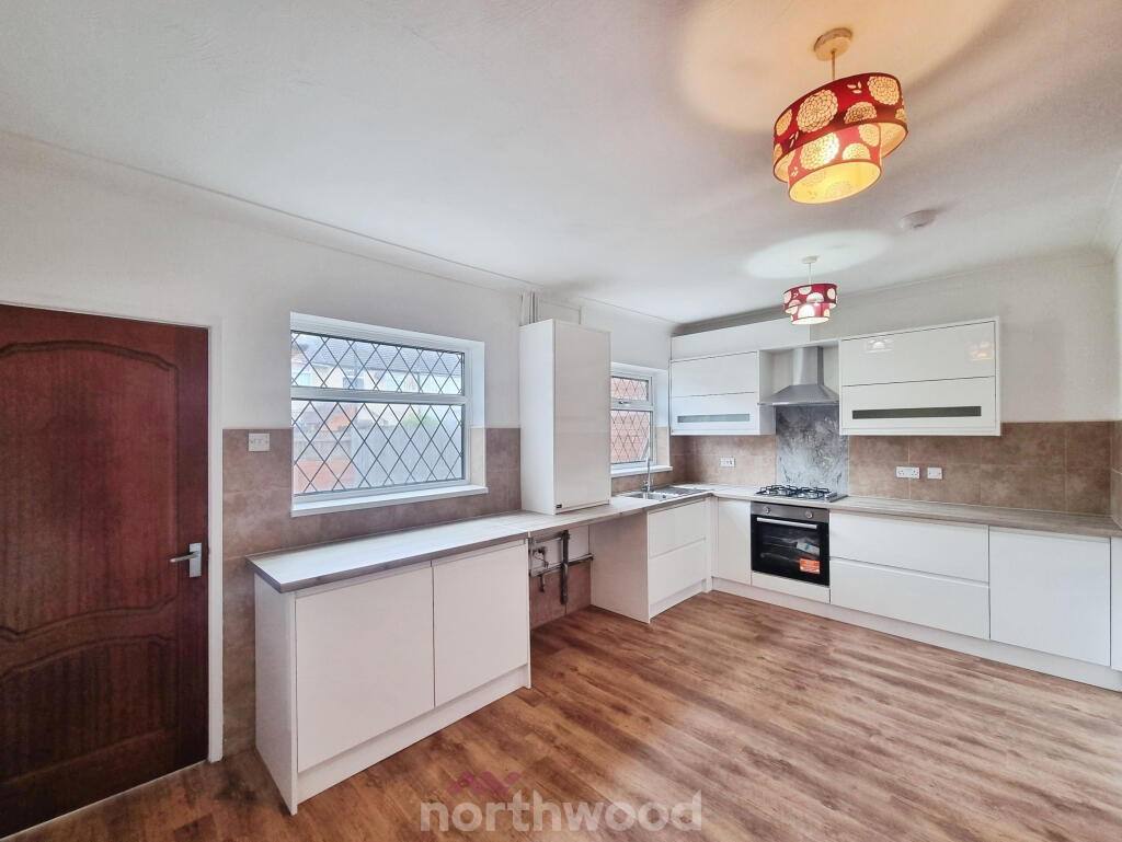 3 bed Mid Terraced House for rent in Bentley. From Northwood - Doncaster