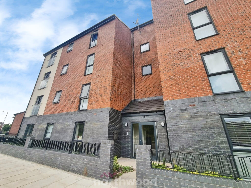 2 bed 1st Floor Flat for rent in Warmsworth. From Northwood - Doncaster