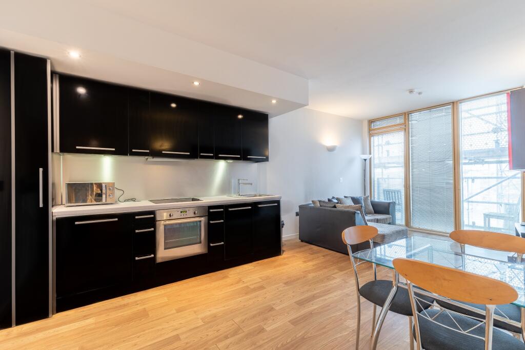 2 bed 1st Floor Flat for rent in Leeds. From Northwood - Chapel Allerton