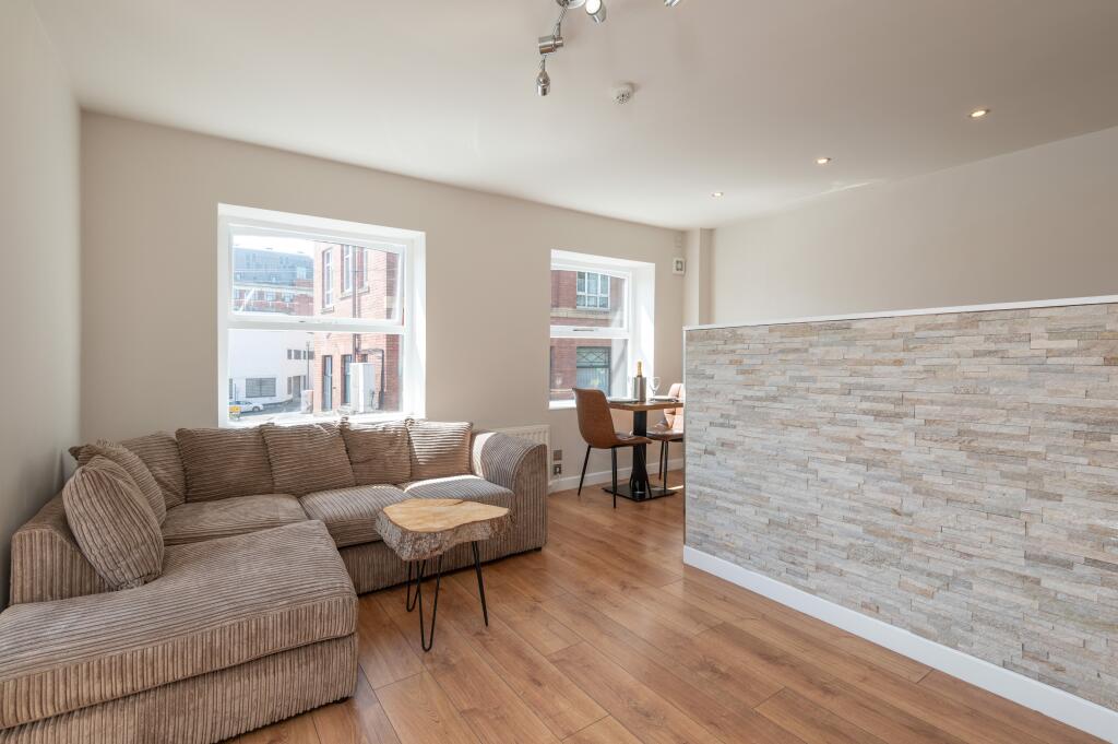 2 bed 1st Floor Flat for rent in Leeds. From Northwood - Chapel Allerton