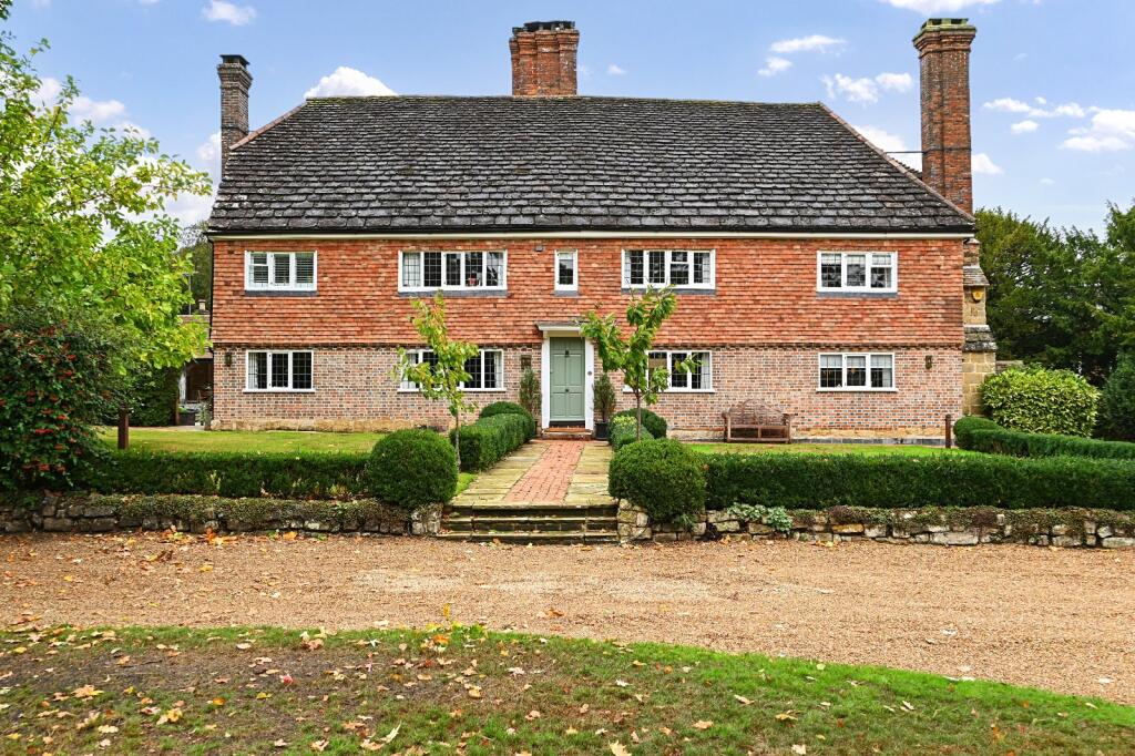 5 bed Detached for rent in Haywards Heath. From Jackson-Stops - Lindfield 5 bed Detached for rent in Haywards Heath. From Jackson-Stops - Lindfield