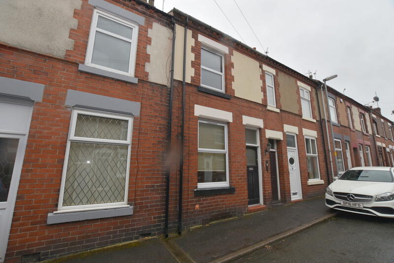 2 bed Mid Terraced House for rent in Bignall End. From Northwood - Stoke-on-Trent