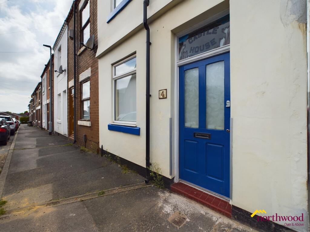 2 bed Mid Terraced House for rent in Newcastle-under-Lyme. From Northwood - Stoke-on-Trent