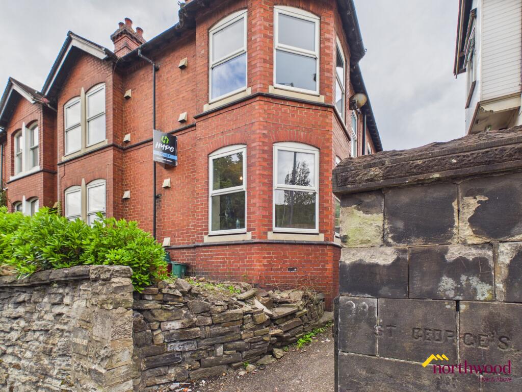 3 bed 1st Floor Flat for rent in Newcastle-under-Lyme. From Northwood - Stoke-on-Trent