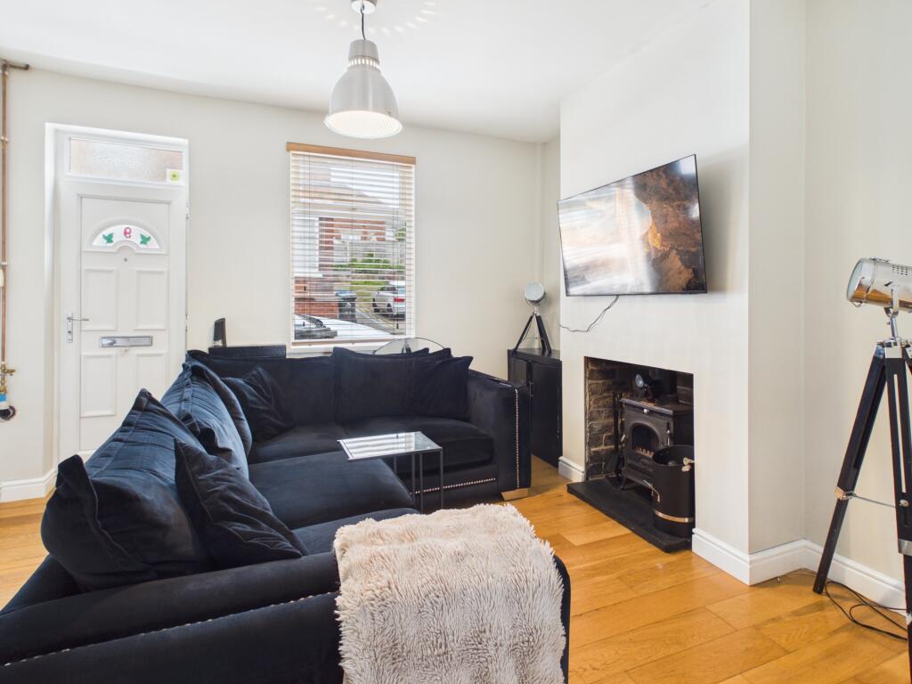 2 bed Mid Terraced House for rent in Brown Edge. From Northwood - Stoke-on-Trent 2 bed Mid Terraced House for rent in Brown Edge. From Northwood - Stoke-on-Trent