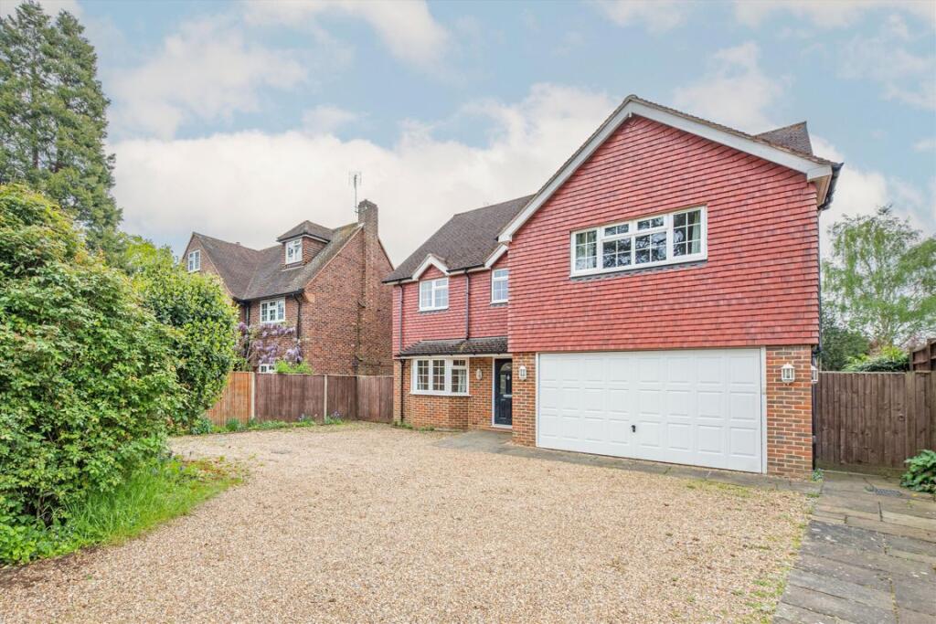 6 bed Detached for rent in Walton-on-Thames. From Jackson-Stops - Weybridge