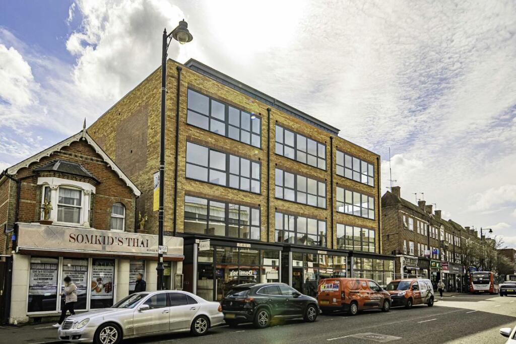 1 bed 1st Floor Flat for rent in Weybridge. From Jackson-Stops - Weybridge