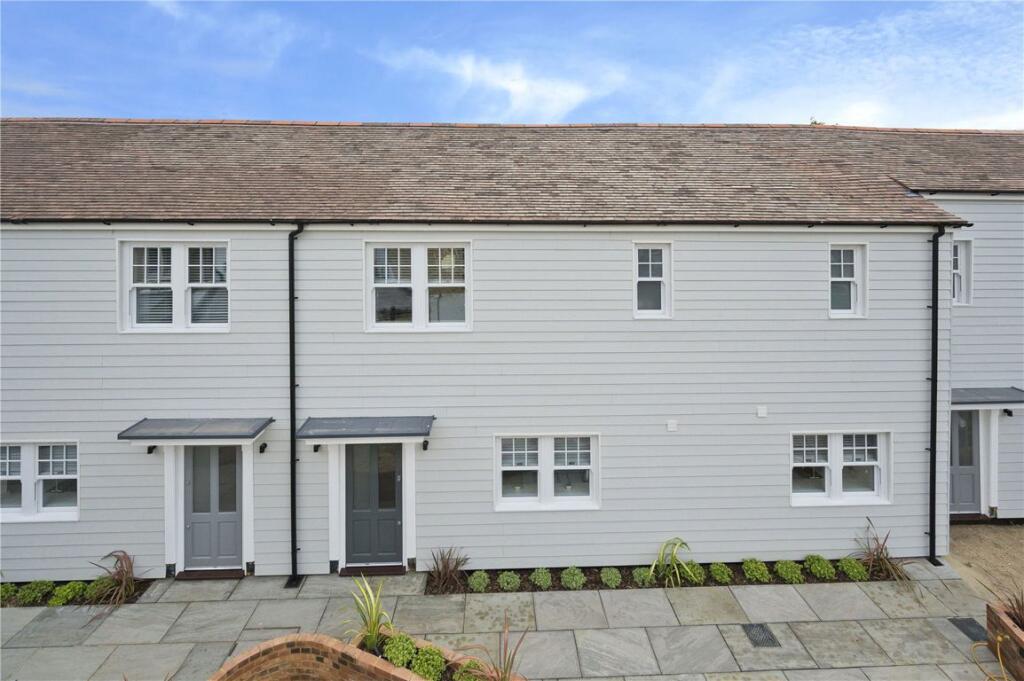 2 bed Detached for rent in Weybridge. From Jackson-Stops - Weybridge