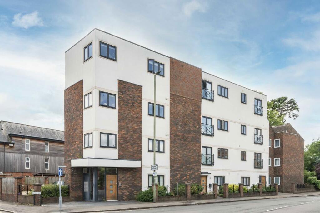 2 bed 1st Floor Flat for rent in Egham. From Jackson-Stops - Weybridge