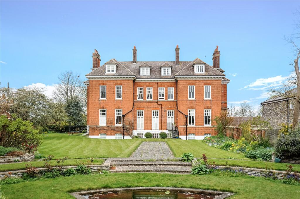 3 bed Apartment for rent in Newmarket. From Jackson-Stops - Newmarket