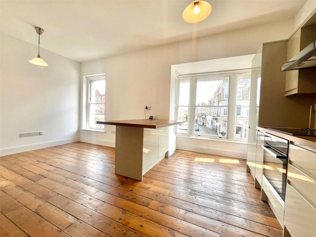 1 bed Apartment for rent in Newmarket. From Jackson-Stops - Newmarket