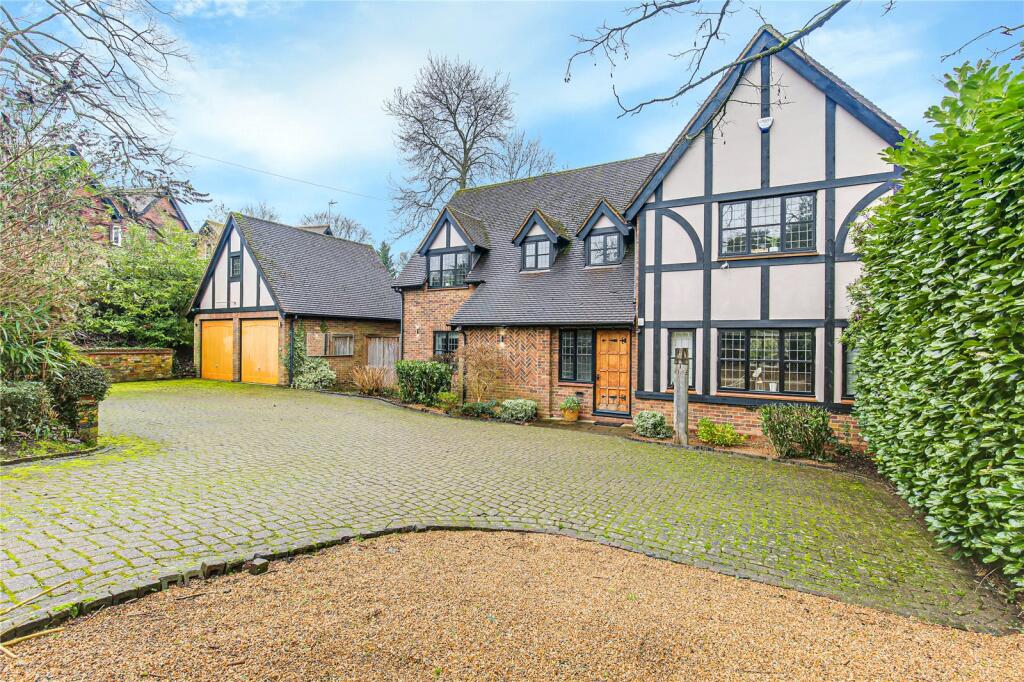 4 bed Detached for rent in Oxted. From Jackson-Stops - Oxted 4 bed Detached for rent in Oxted. From Jackson-Stops - Oxted