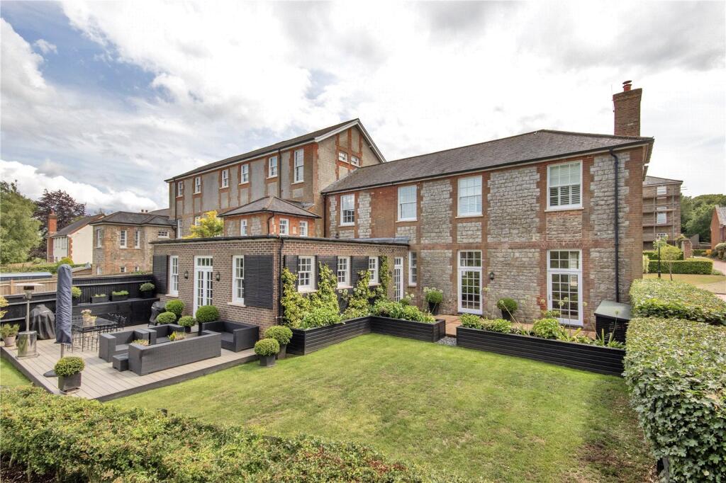 4 bed Semi Detached for rent in Sundridge. From Jackson-Stops - Kent And East Sussex