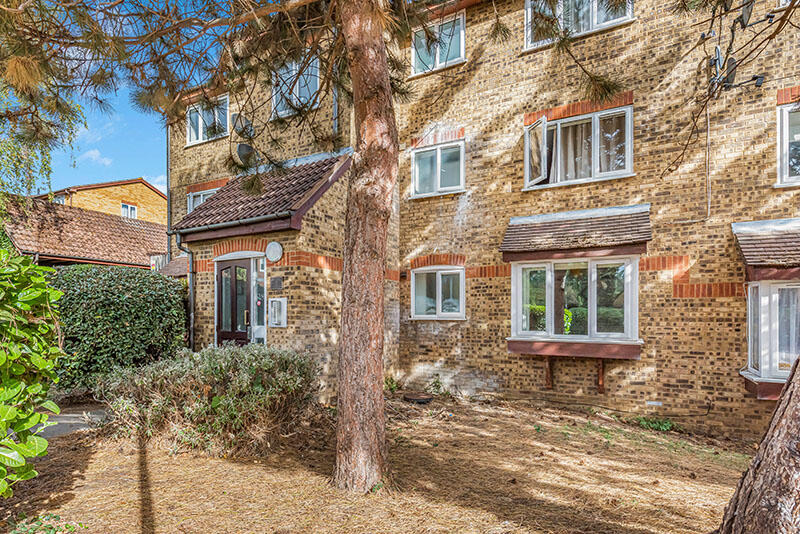 0 bed House (unspecified) for rent in London. From Novus Residential Ltd - London