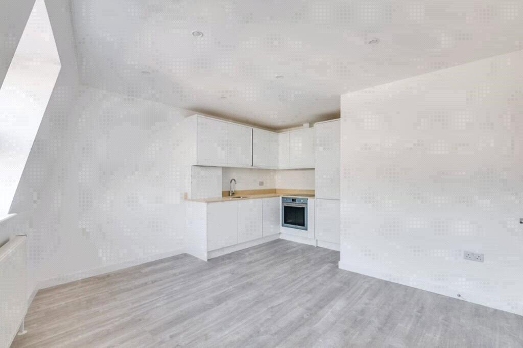 1 bed Apartment for rent in London. From Oakhill Residential - West Hampsted