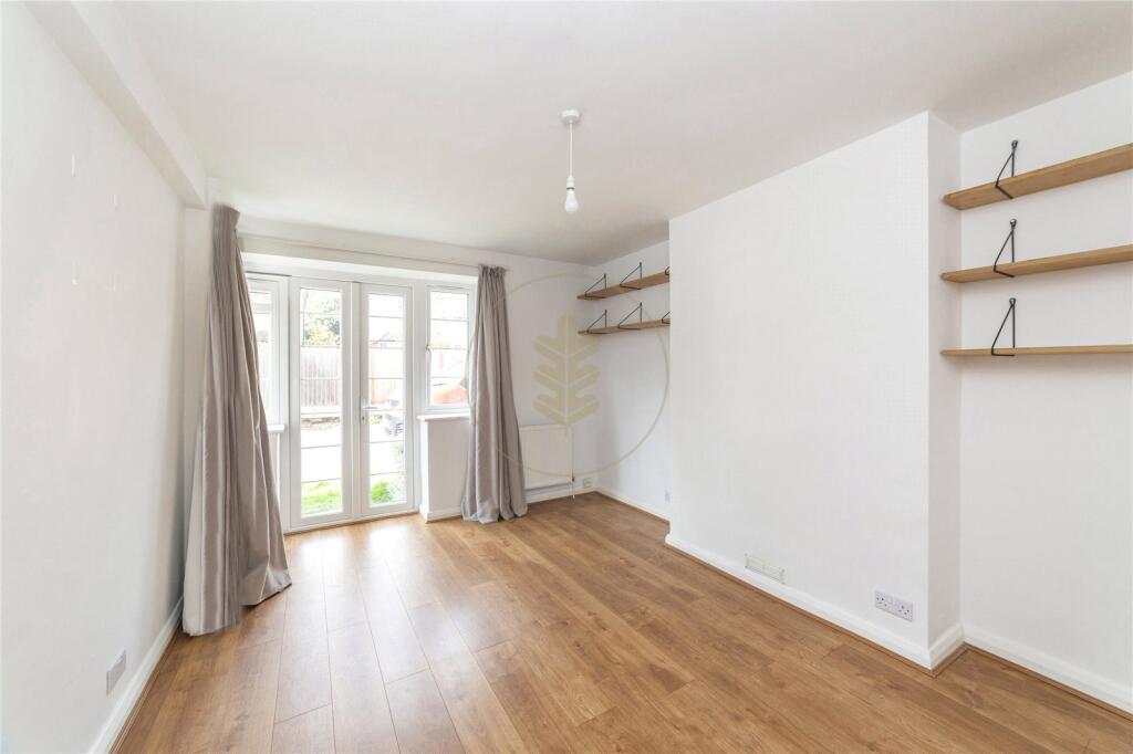 2 bed Apartment for rent in Friern Barnet. From Oakhill Residential - West Hampsted