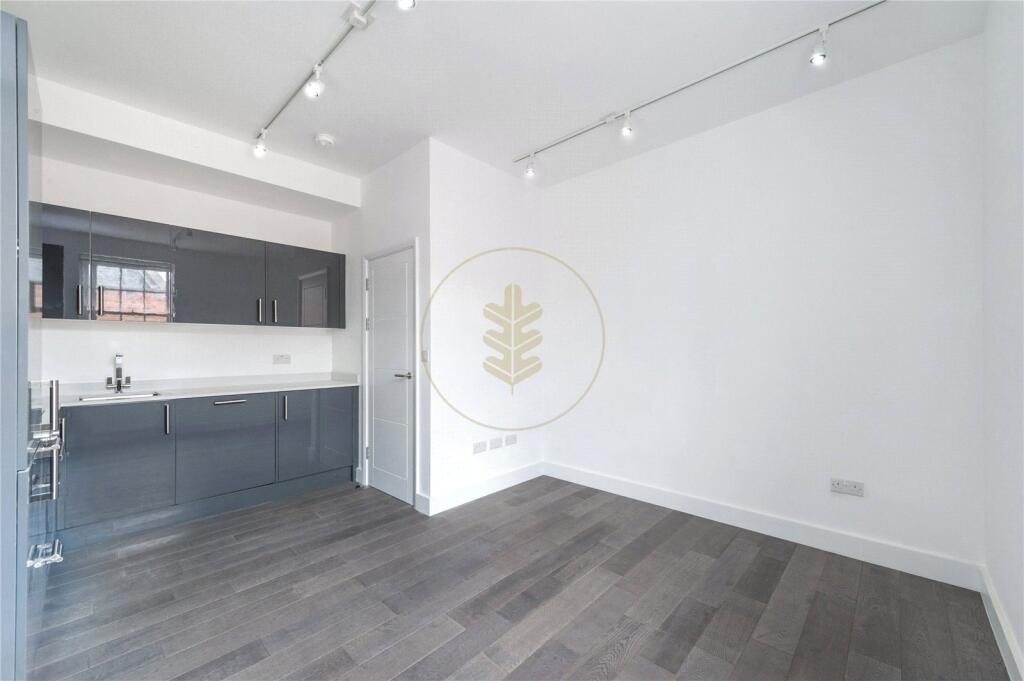 1 bed Apartment for rent in Hampstead. From Oakhill Residential - West Hampsted
