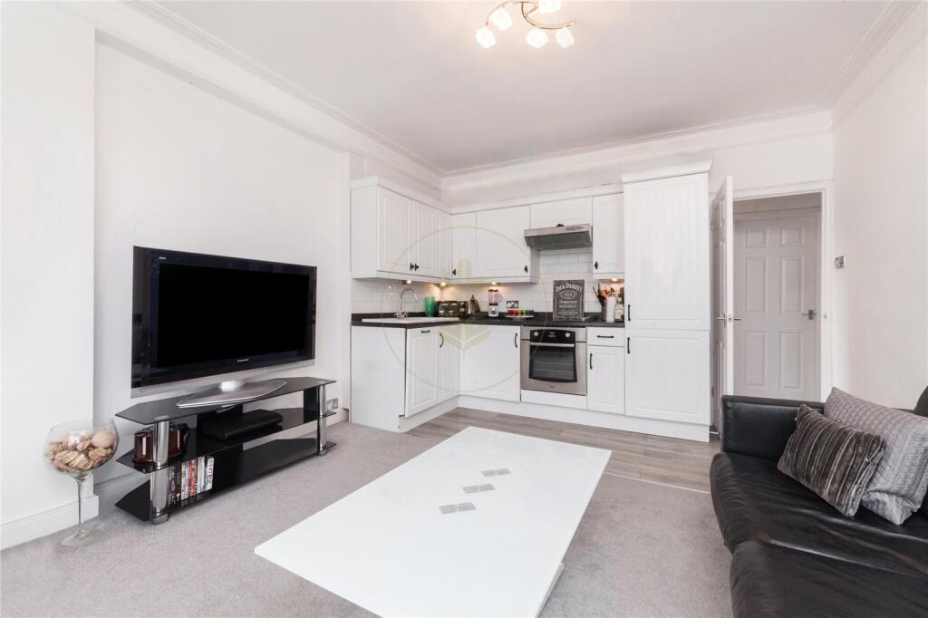 2 bed Apartment for rent in London. From Oakhill Residential - West Hampsted