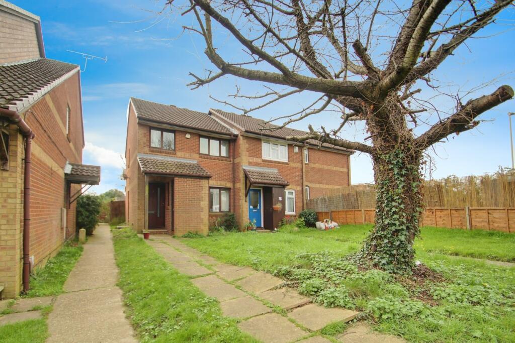 3 bed Semi-Detached House for rent in West Drayton. From Oakwood Estates