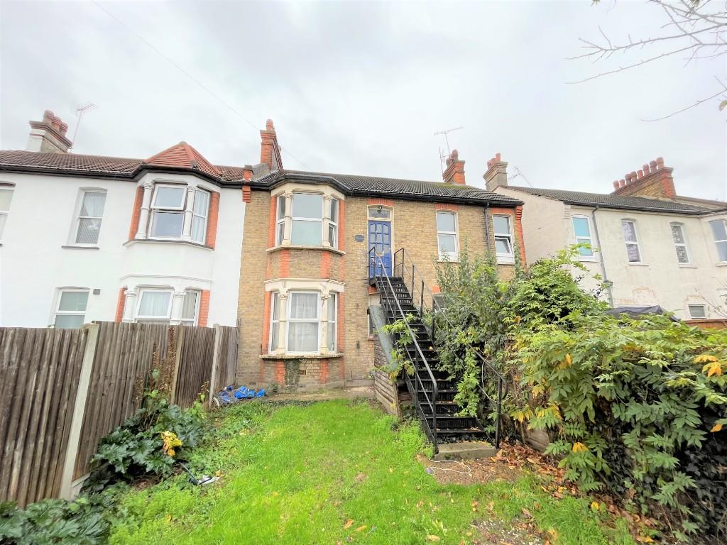 2 bed 1st Floor Flat for rent in Southend-on-Sea. From Ocean Residential - Westcliff-on-Sea 2 bed 1st Floor Flat for rent in Southend-on-Sea. From Ocean Residential - Westcliff-on-Sea