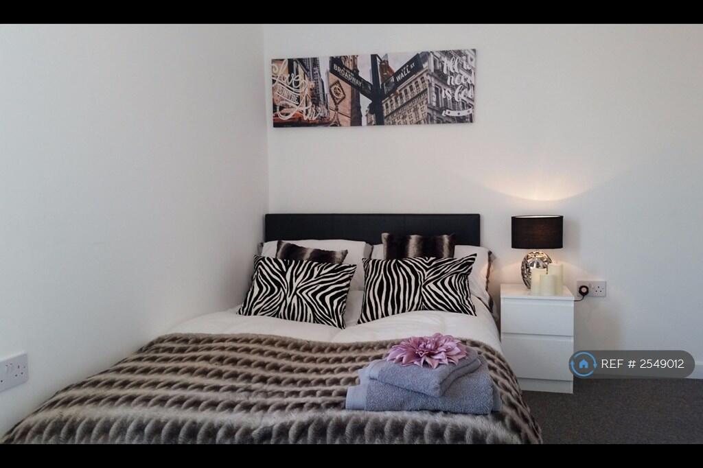 1 bed House Share for rent in Rochdale. From OpenRent 1 bed House Share for rent in Rochdale. From OpenRent