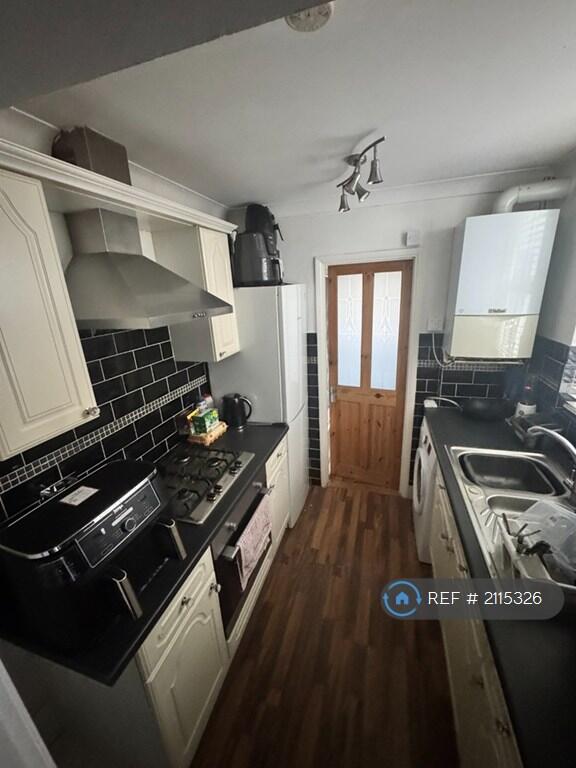 1 bed House Share for rent in Gillingham. From OpenRent