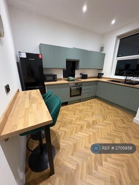 1 bed House Share for rent in Ashton-under-Lyne. From OpenRent