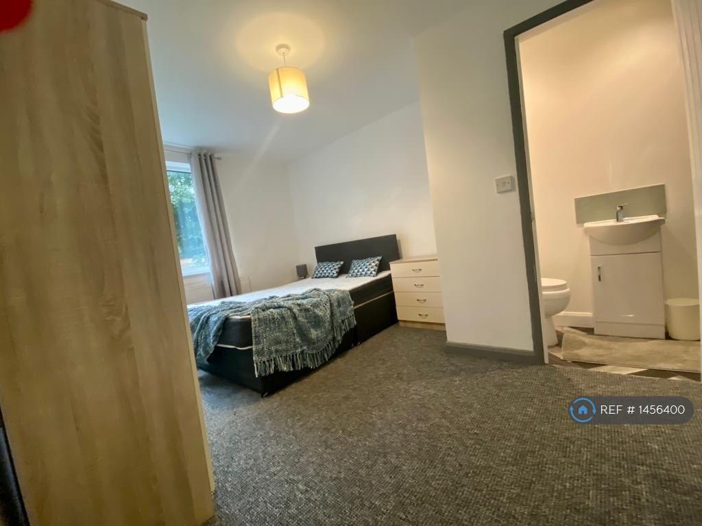 1 bed House Share for rent in Ashton-under-Lyne. From OpenRent 1 bed House Share for rent in Ashton-under-Lyne. From OpenRent