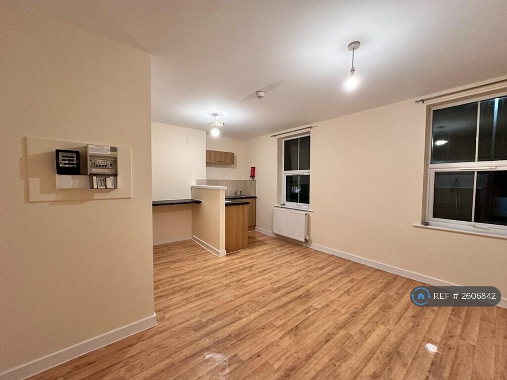 1 bed House Share for rent in Stoke-on-Trent. From OpenRent