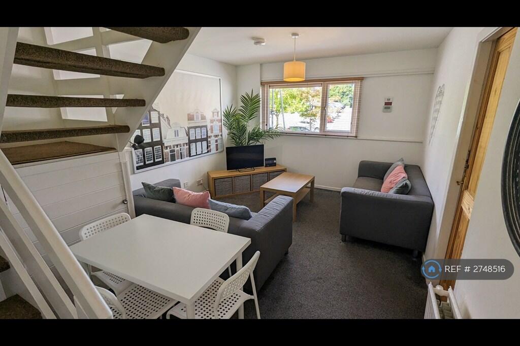 4 bed Annexe for rent in Ormskirk. From OpenRent 4 bed Annexe for rent in Ormskirk. From OpenRent