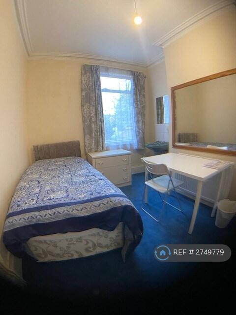 1 bed House Share for rent in Reading. From OpenRent