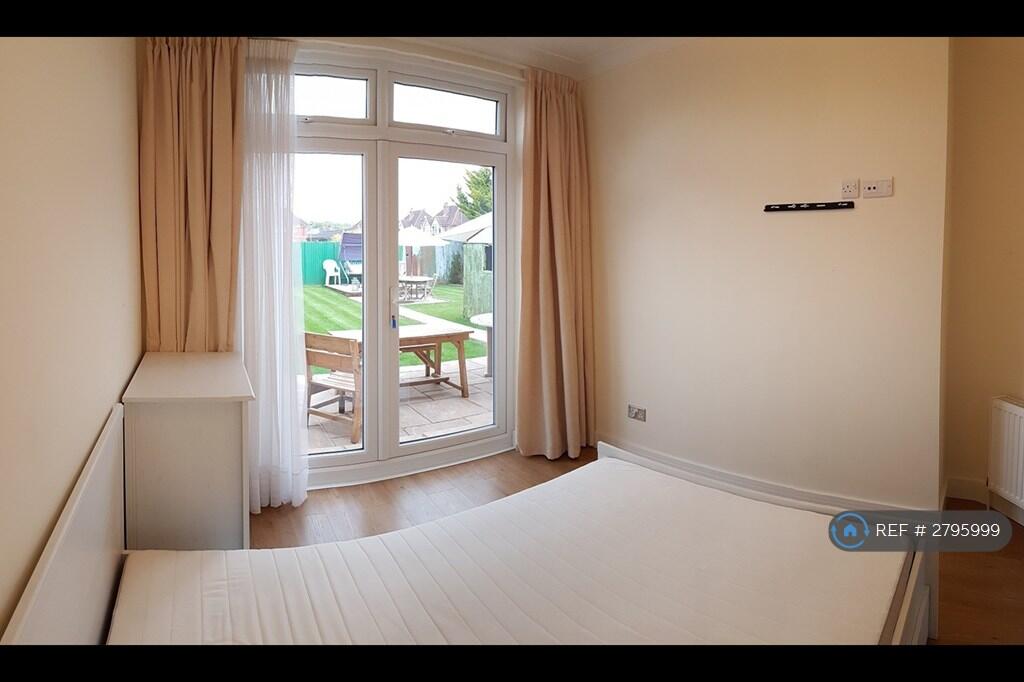 1 bed House Share for rent in Southampton. From OpenRent 1 bed House Share for rent in Southampton. From OpenRent