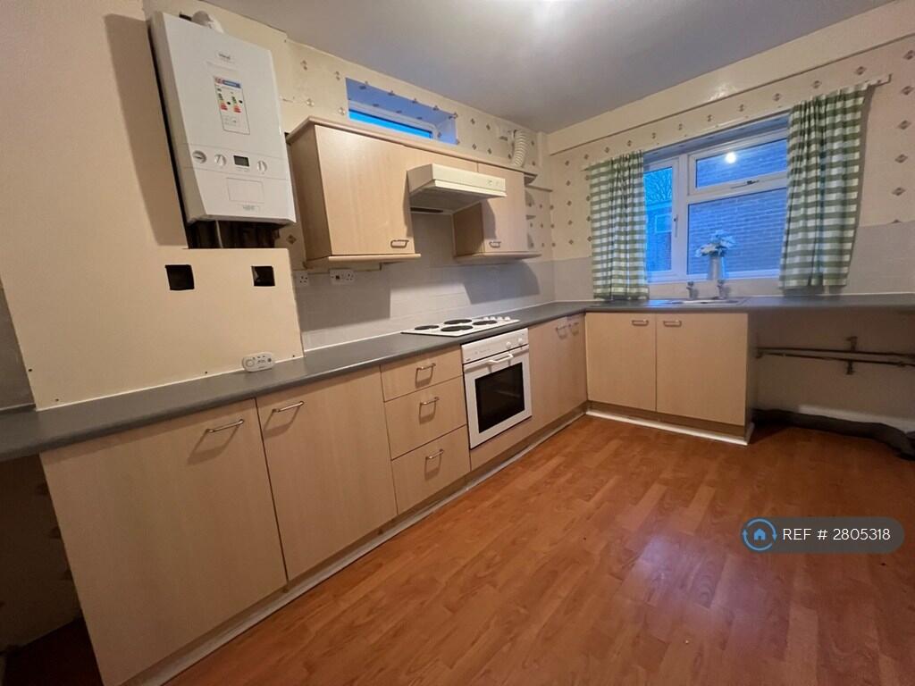 0 bed Studio for rent in Bradford. From OpenRent