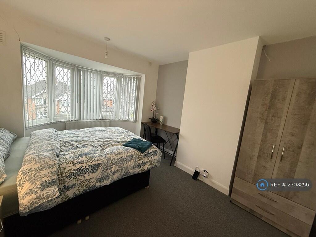 1 bed House Share for rent in Sutton Coldfield. From OpenRent
