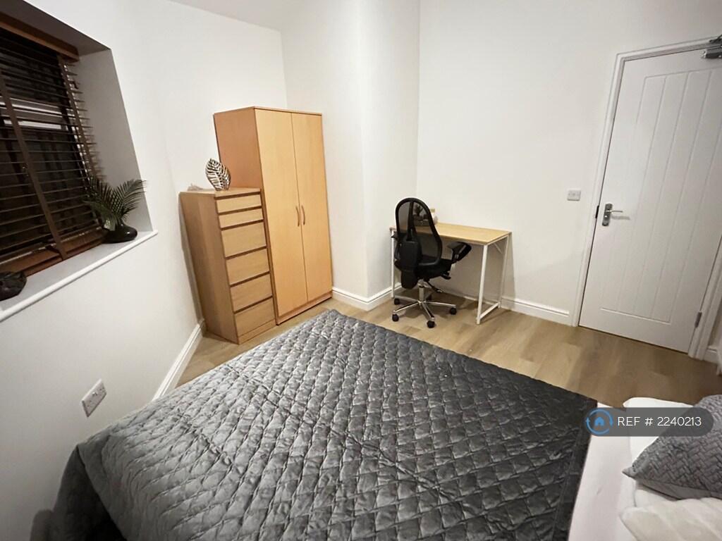 1 bed House Share for rent in Portsmouth. From OpenRent