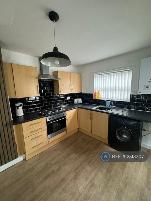4 bed Mid Terraced House for rent in Liverpool. From OpenRent