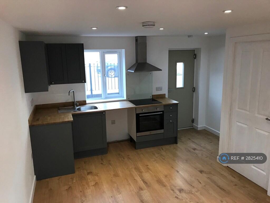 1 bed 1st Floor Flat for rent in . From OpenRent