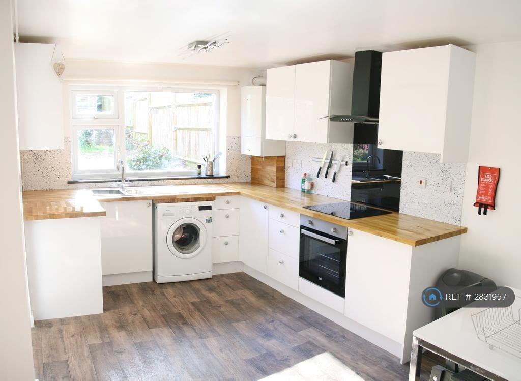 1 bed House Share for rent in Warwick. From OpenRent
