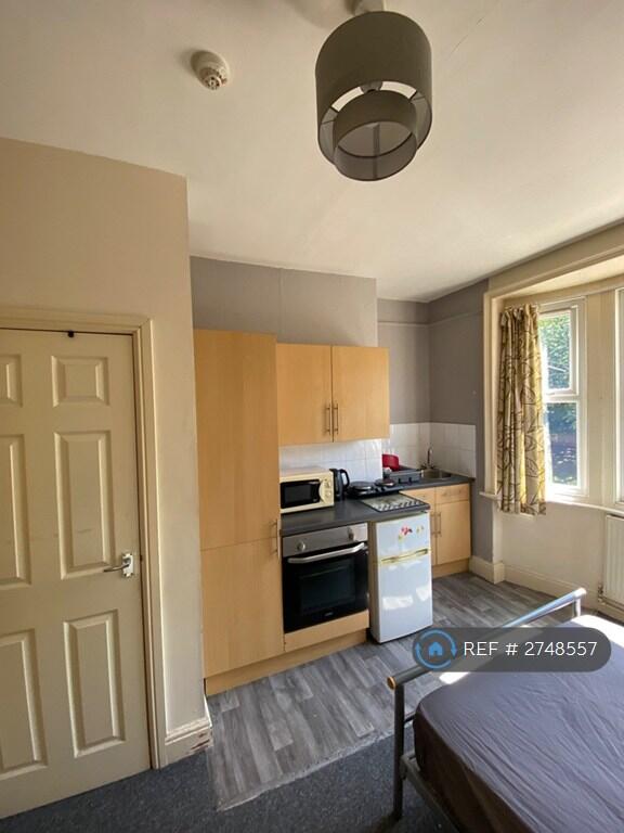 0 bed Studio for rent in Sheffield. From OpenRent