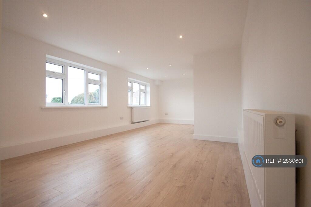 0 bed Studio for rent in Dartmouth. From OpenRent